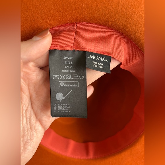 Orange wool hate in great condition - Picture 3 of 3